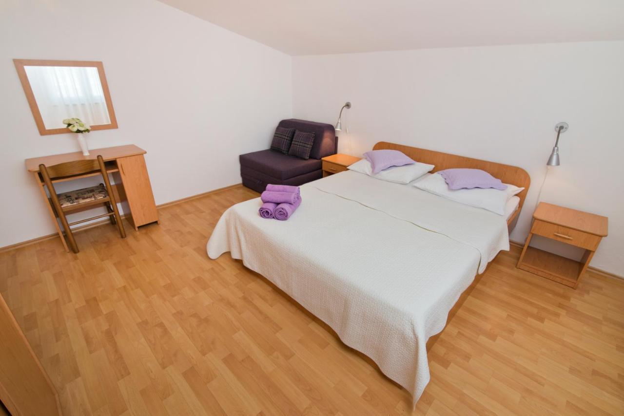 Apartmani I Sobe Josica Jezera Exterior foto