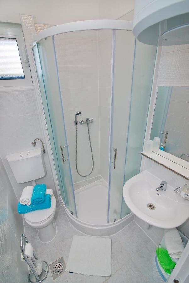 Apartmani I Sobe Josica Jezera Exterior foto